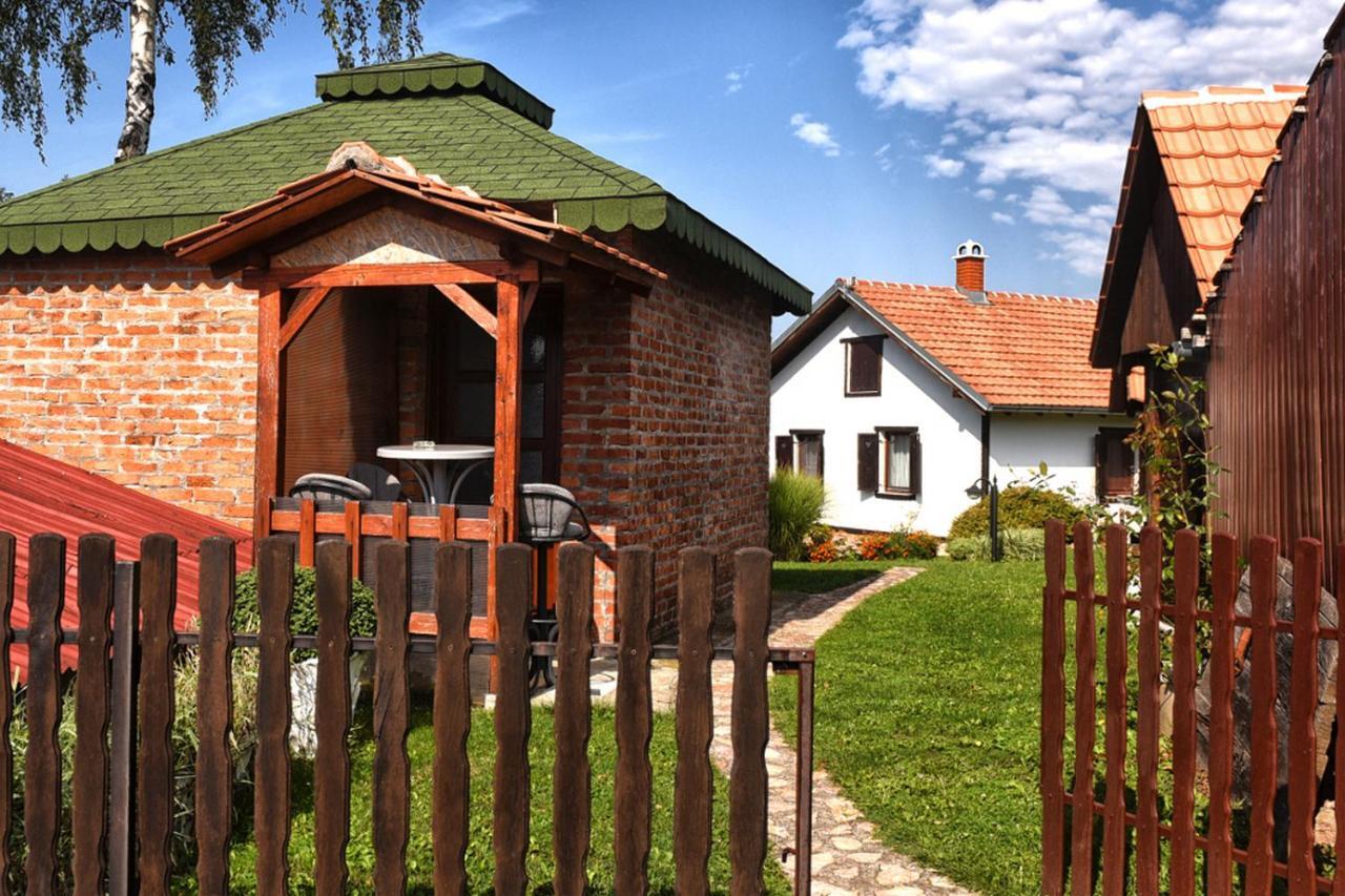 Etno Selo Moj Zavicaj Villa Gornji Milanovac Exteriör bild