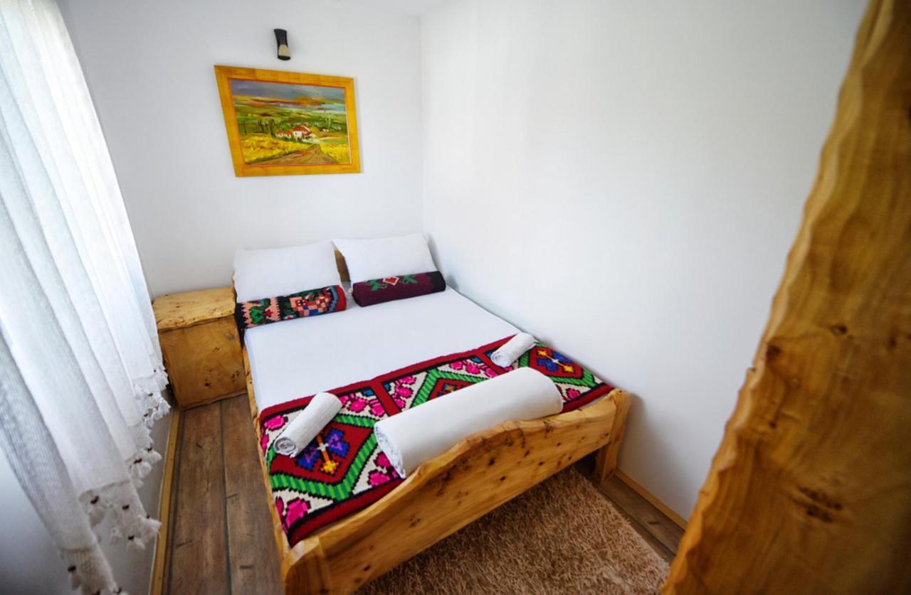 Etno Selo Moj Zavicaj Villa Gornji Milanovac Exteriör bild